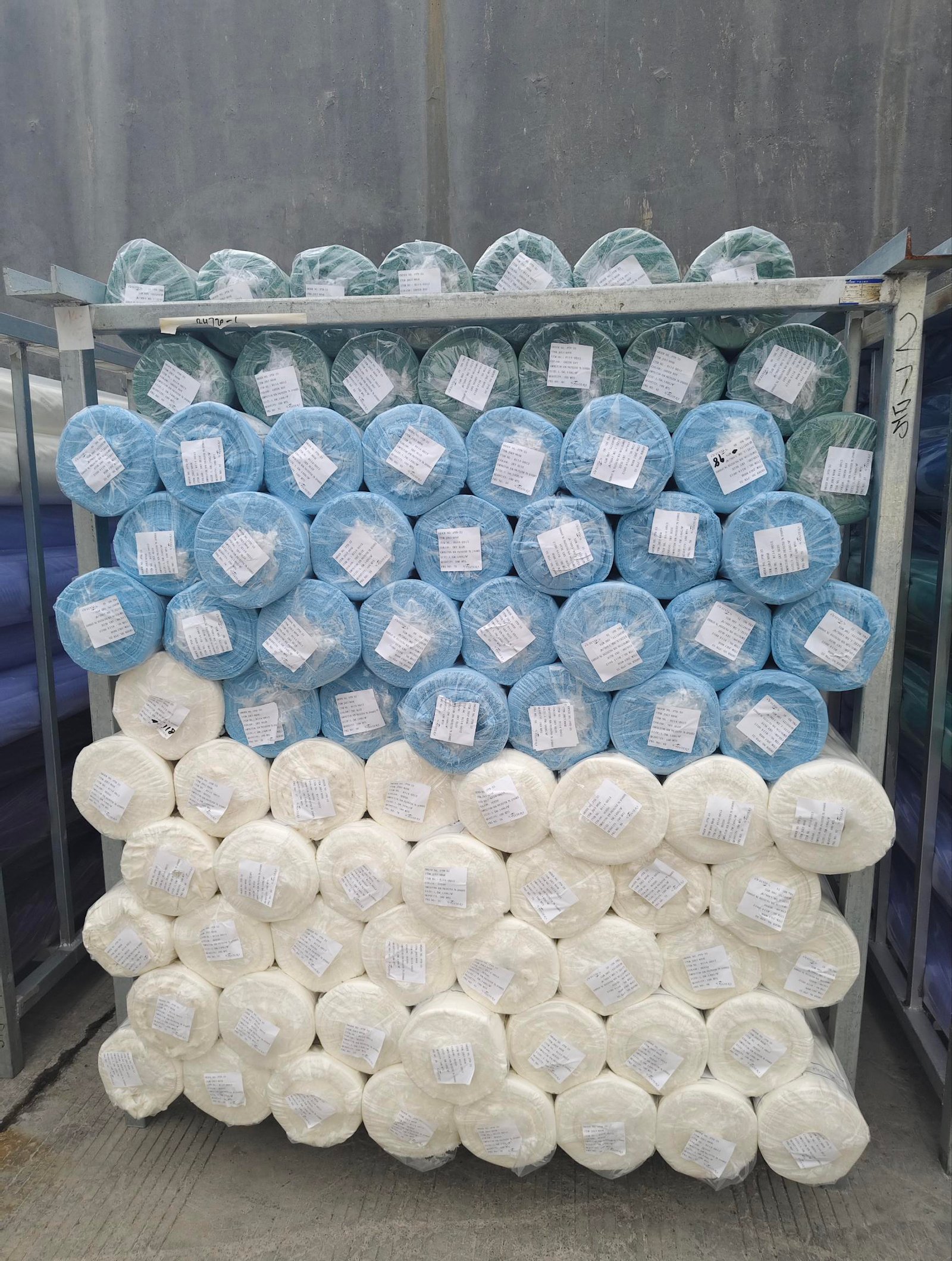 Textile packing and shipment preparation in Zhejiang, China